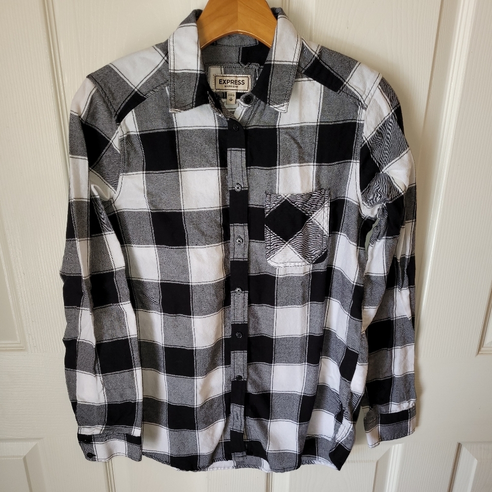 Express black and white flannel